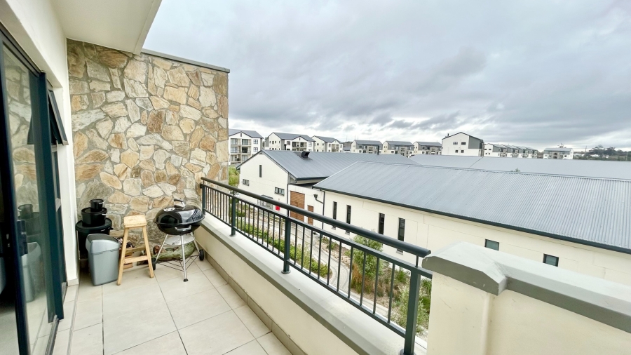 To Let 1 Bedroom Property for Rent in The Huntsman Western Cape
